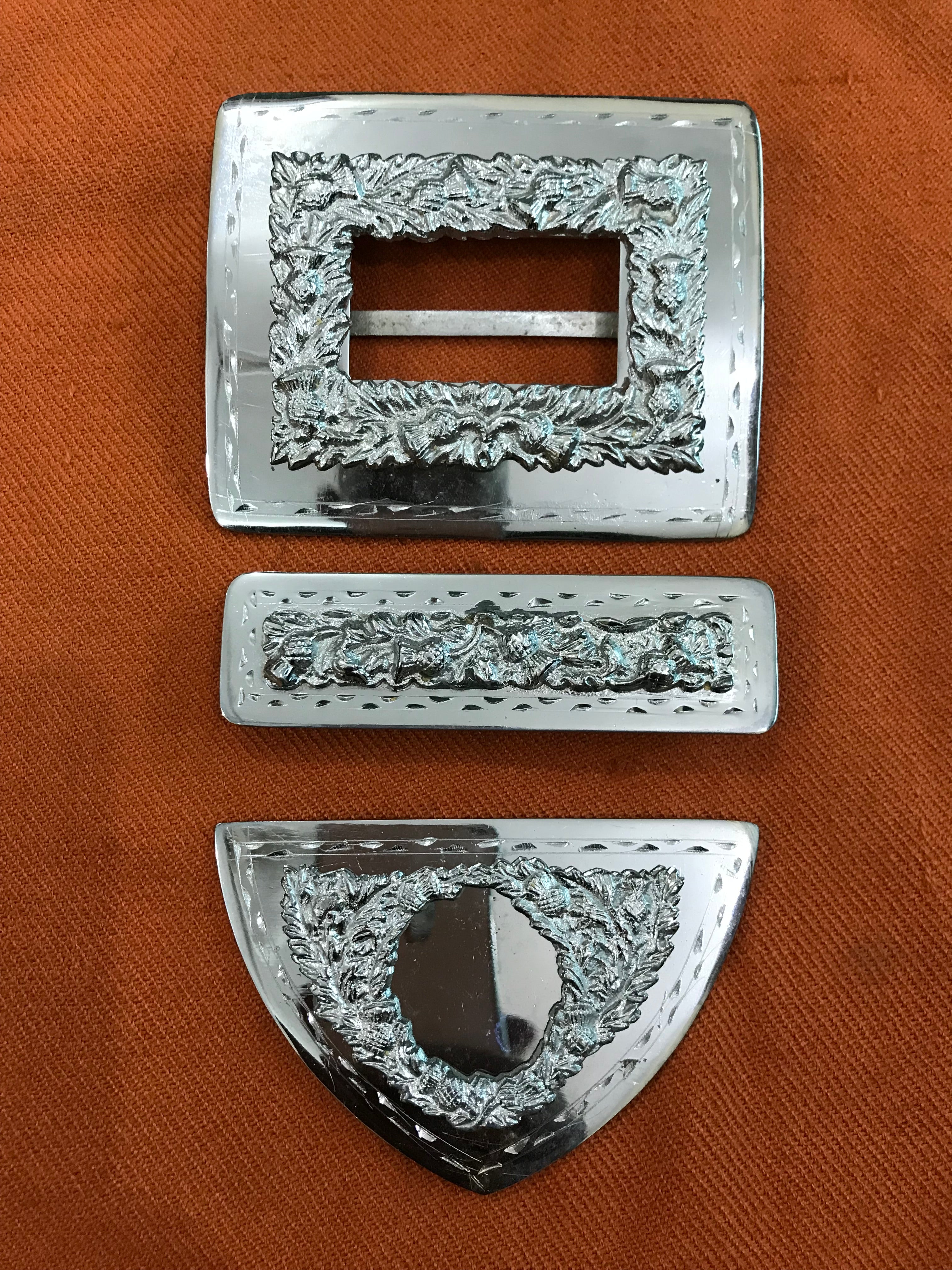 Piper Cross Belt Chrome Plated Chased Mounts